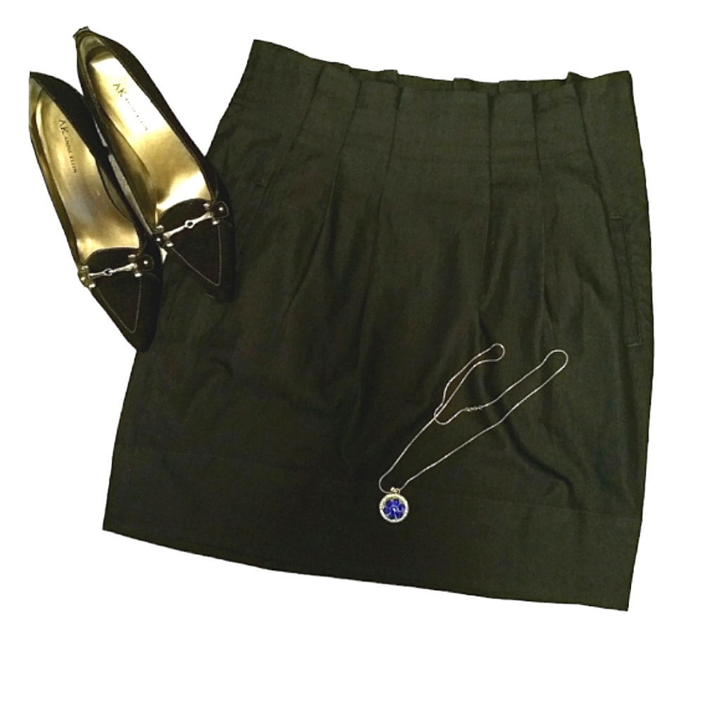 Mossino Skirt Size 14